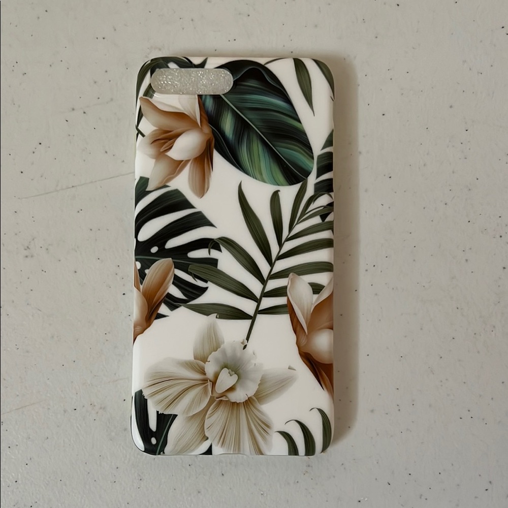Floral Pattern IPhone 7 Plus Phone Case - White and Green